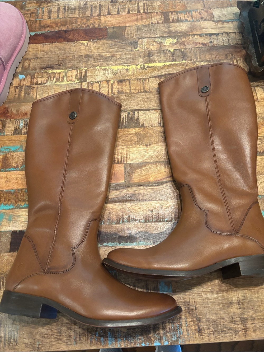 Brand New Women’s FRYE Marisa Medallion Riding Boots SZ 8 Cognac MSRP $328